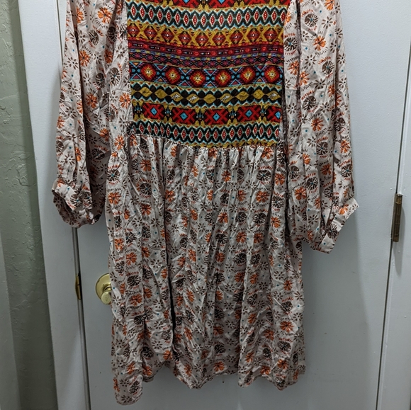 Umgee Boho Peasant Tribal Aztec Babydoll Tunic Dress Size Medium - Picture 6 of 9
